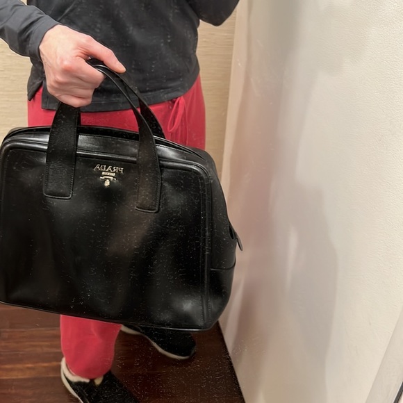 Prada Leather Large Tote. Black Leather inside zip pocket. Like new. - Picture 11 of 12